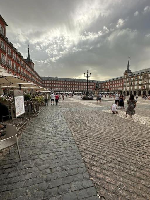 Ferienwohnung Economico Piso En Madrid Centro Exterior foto